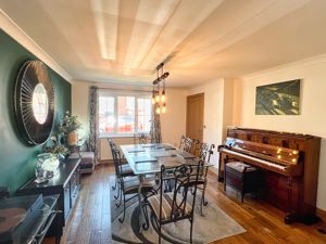 Photo 15- click for photo gallery